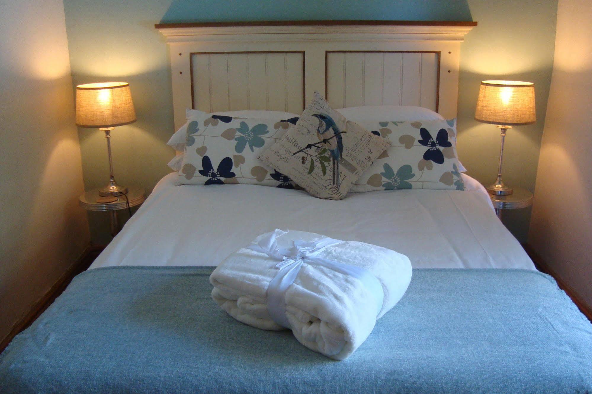 קניסנה Hope Villa Bed & Breakfast מראה חיצוני תמונה