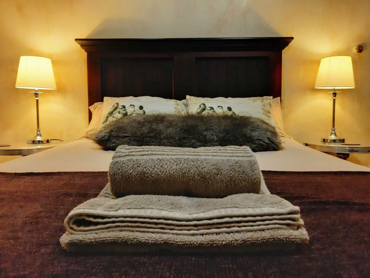 קניסנה Hope Villa Bed & Breakfast מראה חיצוני תמונה